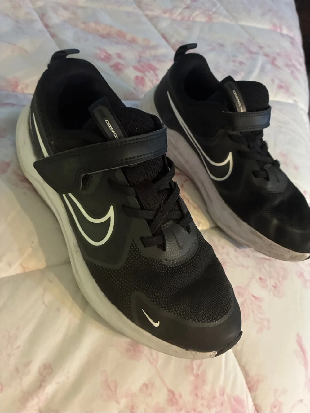 Nike Kids Black and White Velcro Athletic Sneakers